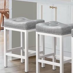 24” Barstools - set of 2 Bar stools