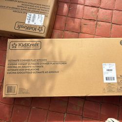 KidKraft Ultimate Corner Wooden Play Kitchen with Lights & Sounds, Play Phone & Curtains BRAND NEW