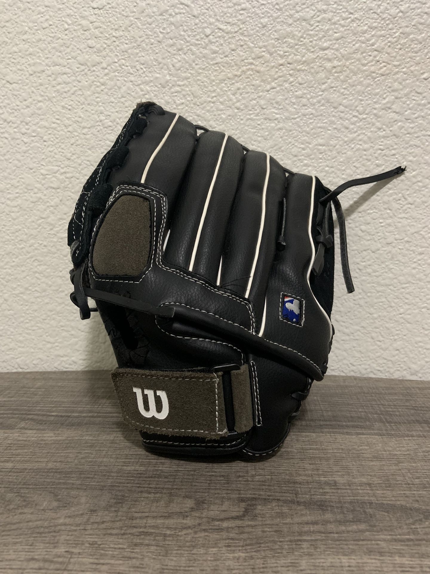 Wilson Softball/Baseball Glove