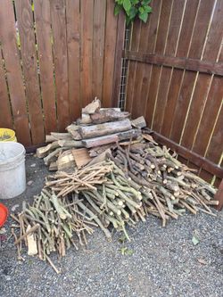 Wood & Kindling