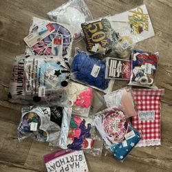 Random Balloon And Party Supply Lot All New 