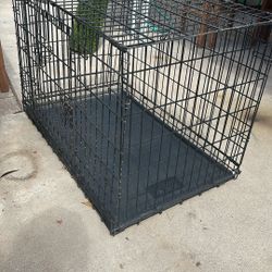 Large Metal Dog Kennel 