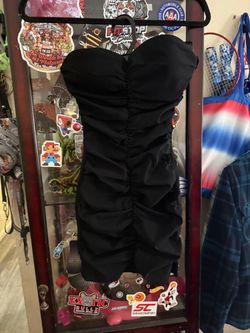 Vestidos de mujer unos nuevos y otros en muy buen estado talla XS y S