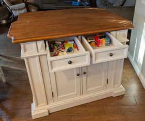 HOMESTYLES Kitchen Island w/ Stools (Drop Leaf)