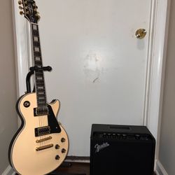 Epiphone Les Paul Custom Blackback Limited-Edition Electric Guitar Antique Ivory