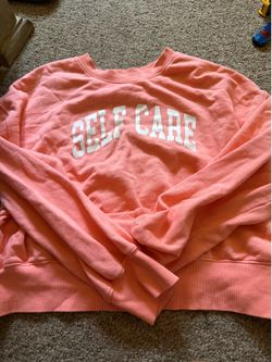 Old navy sweatshirt