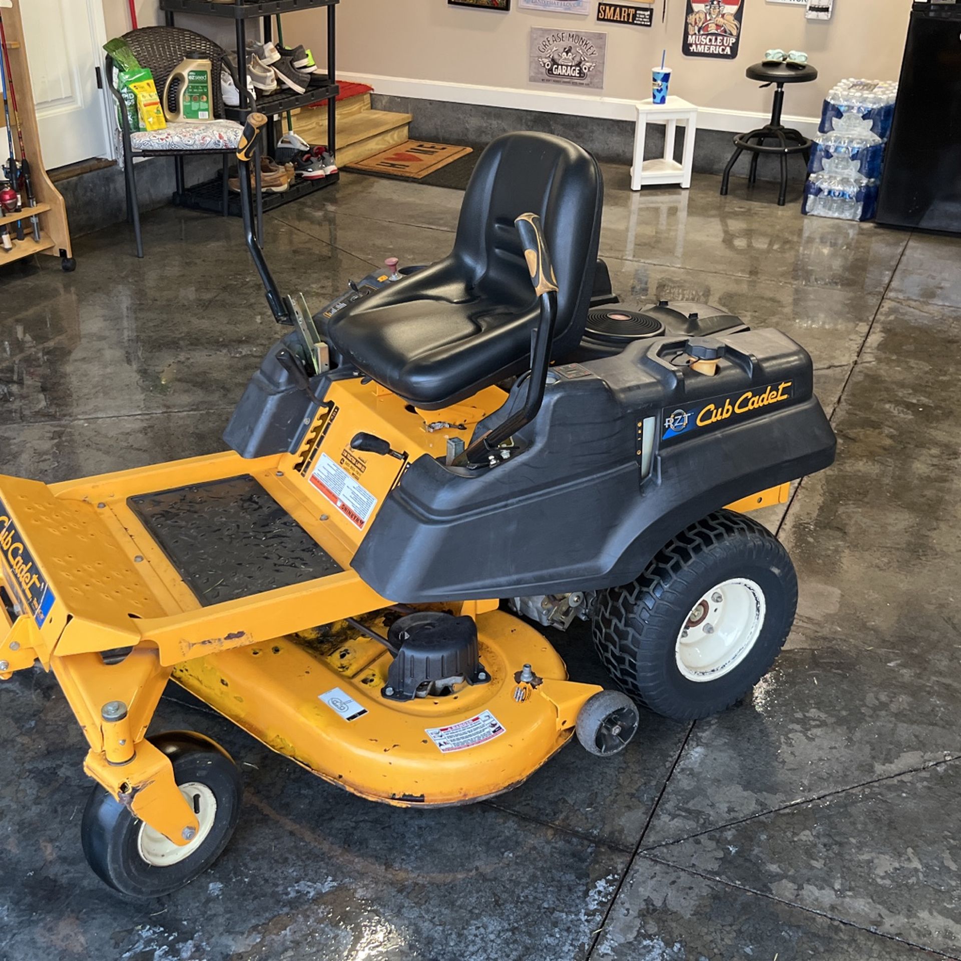 2010 cub discount cadet zero turn