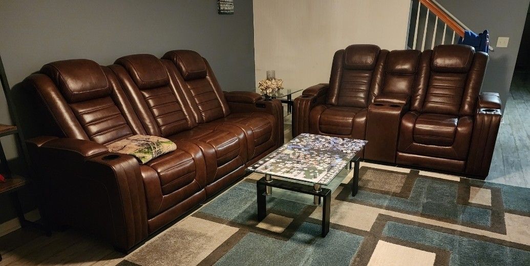 Luxury Genuine Leather Sofas (mint condt)