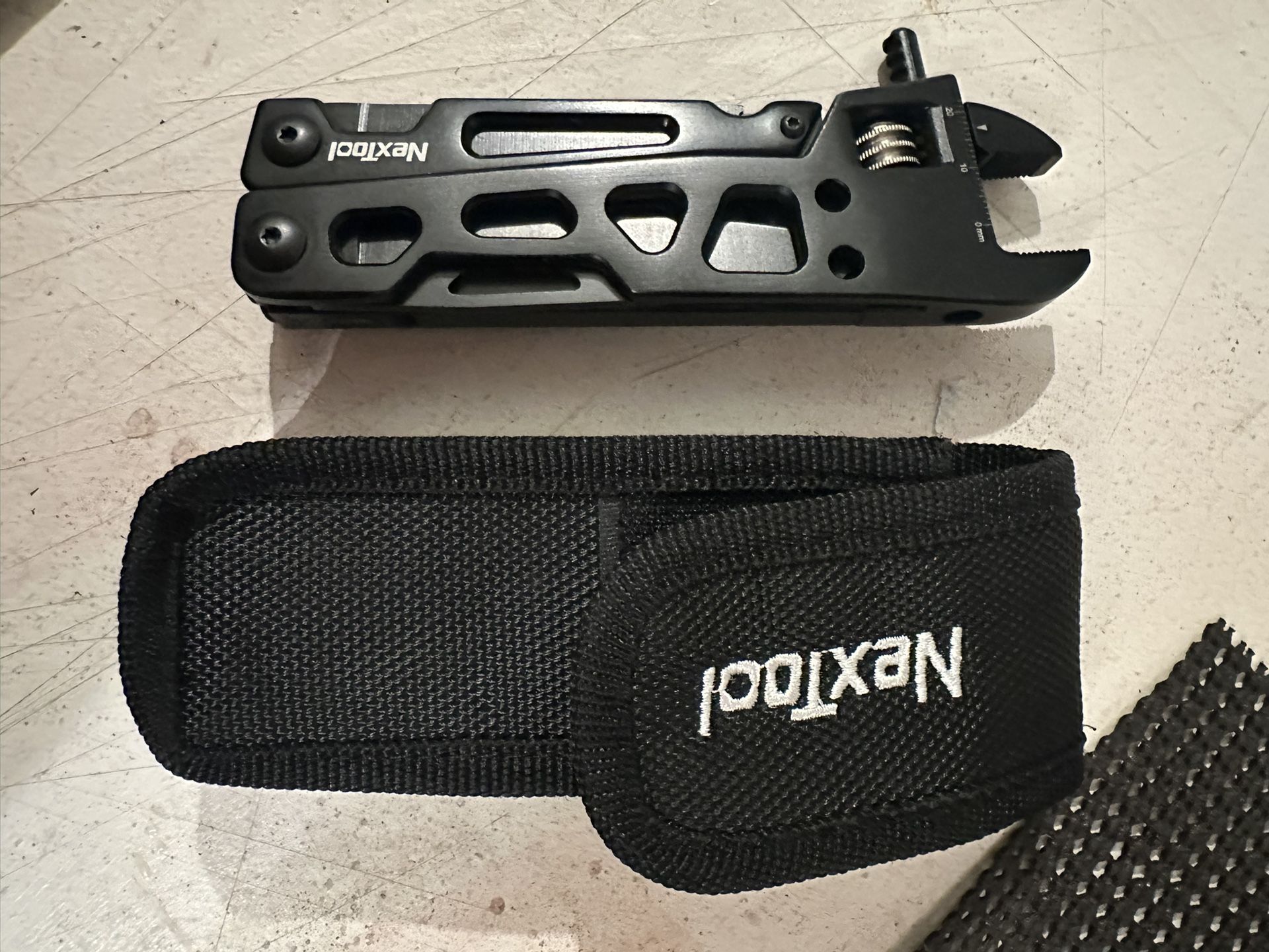 Nextool Adjustable Wrench Multitool