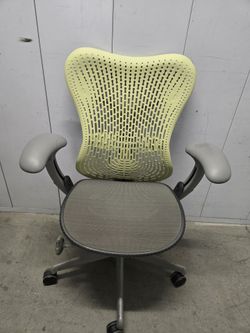 Herman miller mirra Ergonomic Task Chair