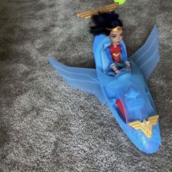 Wonder Woman & Invisible Jet