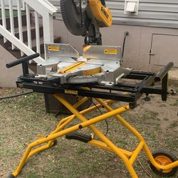 Dewalt Saw