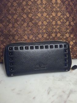 Valentino By Mario Valentino Grace Dollaro Leather Continental Wallet.

