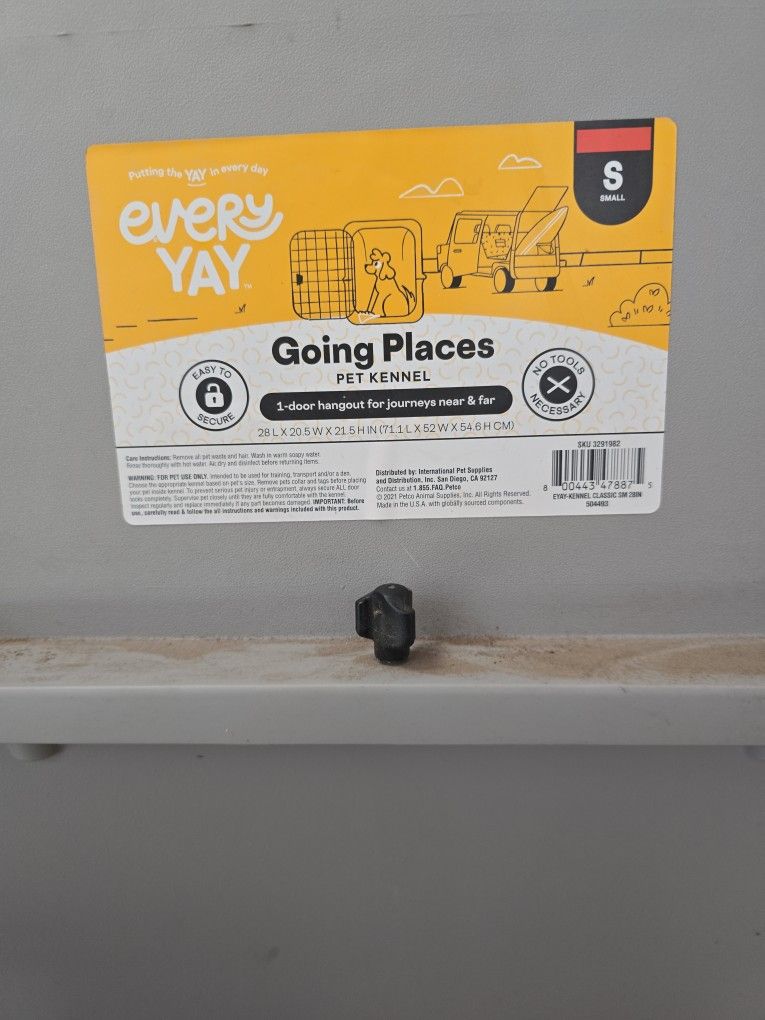 Medium Dog Travel Crate