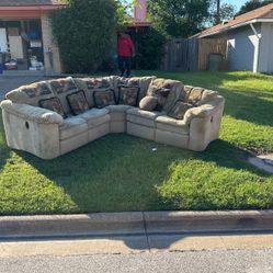 Free Couch 