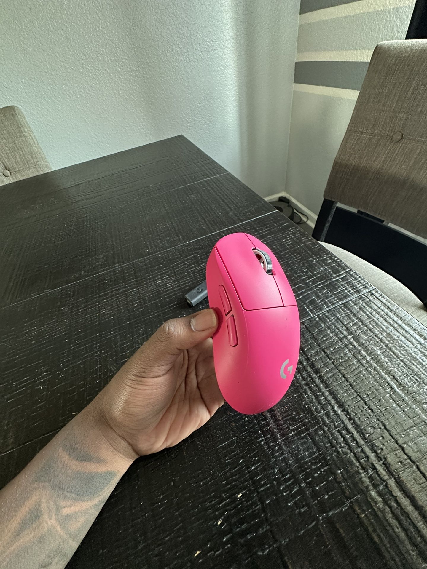 Logitech - G PRO X SUPERLIGHT 2 LIGHTSPEED Lightweight Wireless Optical HERO 2 Sensor 44 000 DPI Gaming Mouse with 8K Polling - Wireless - Magenta