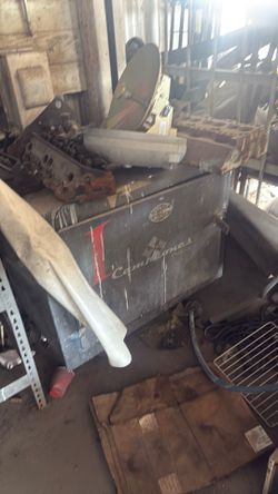 Everything must go