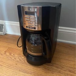 Mr. Coffee 12-Cup Programmable Coffee Maker 900 Watts