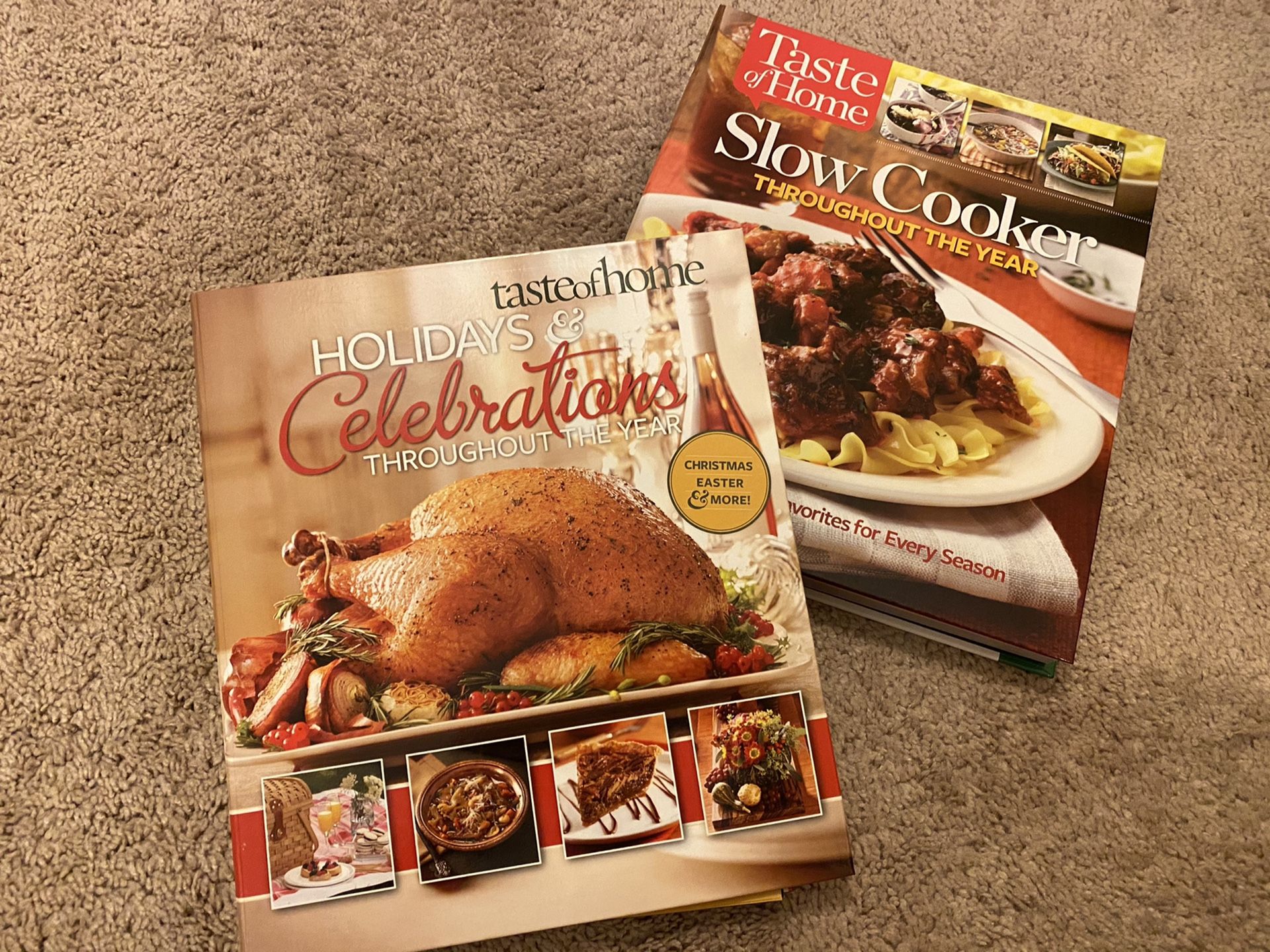 Taste of Home Cookbook Set - 2 Big Books