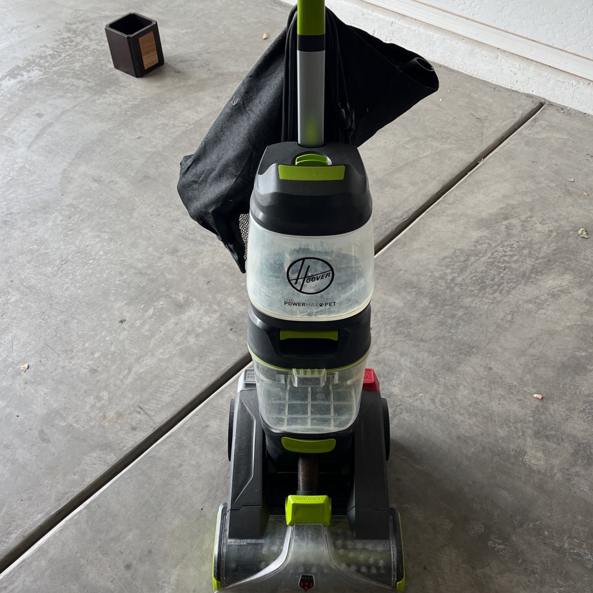 Hoover Carpet Cleaner