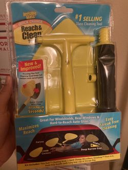 CAR WINDSHIELD / REAR GLASS CLEANER TOOL - BRAND NEW