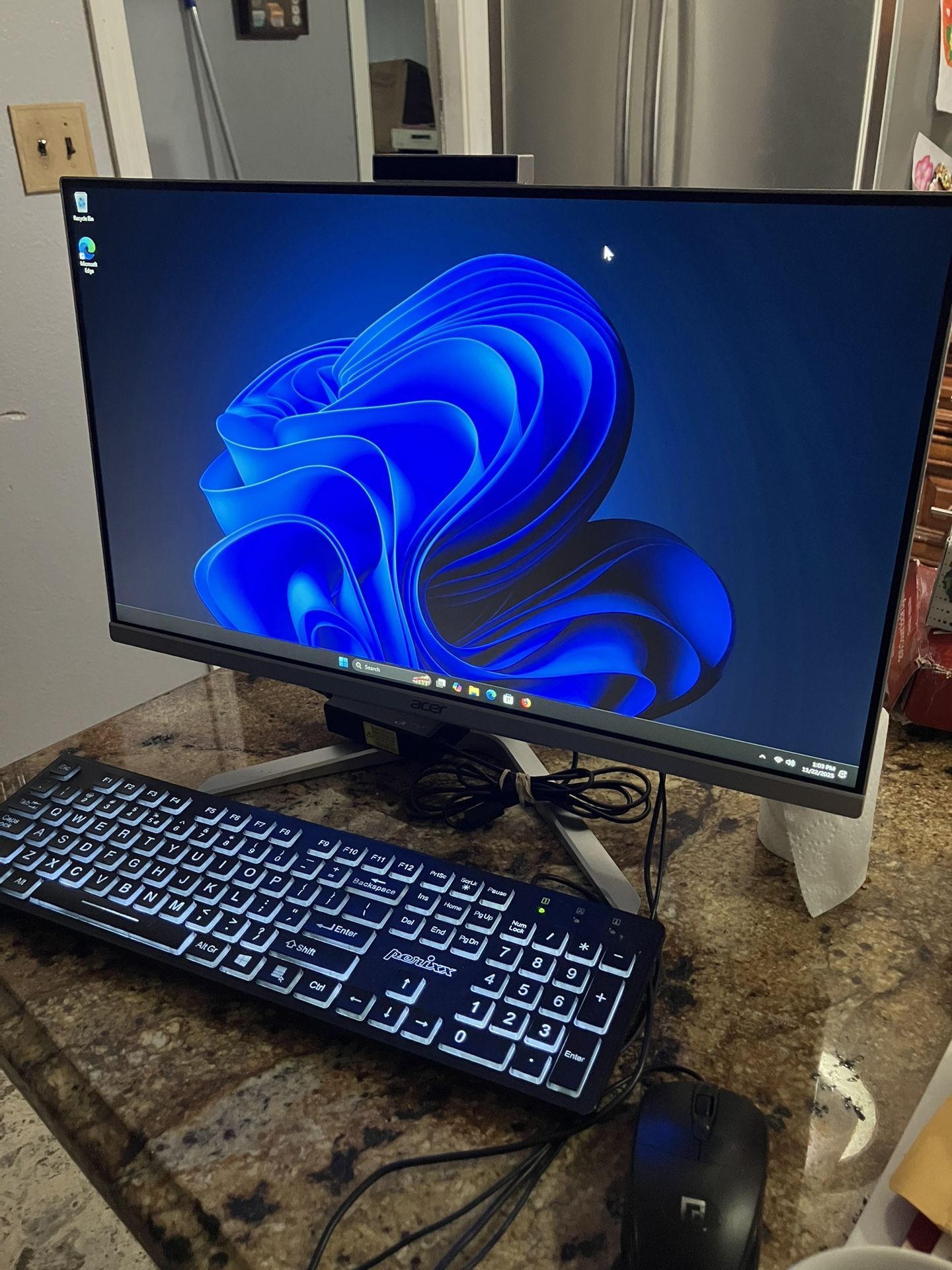 Acer Aspire C22 All-in-One PC, Intel 2.1GB, 8GB DDR4, HDD 1TB