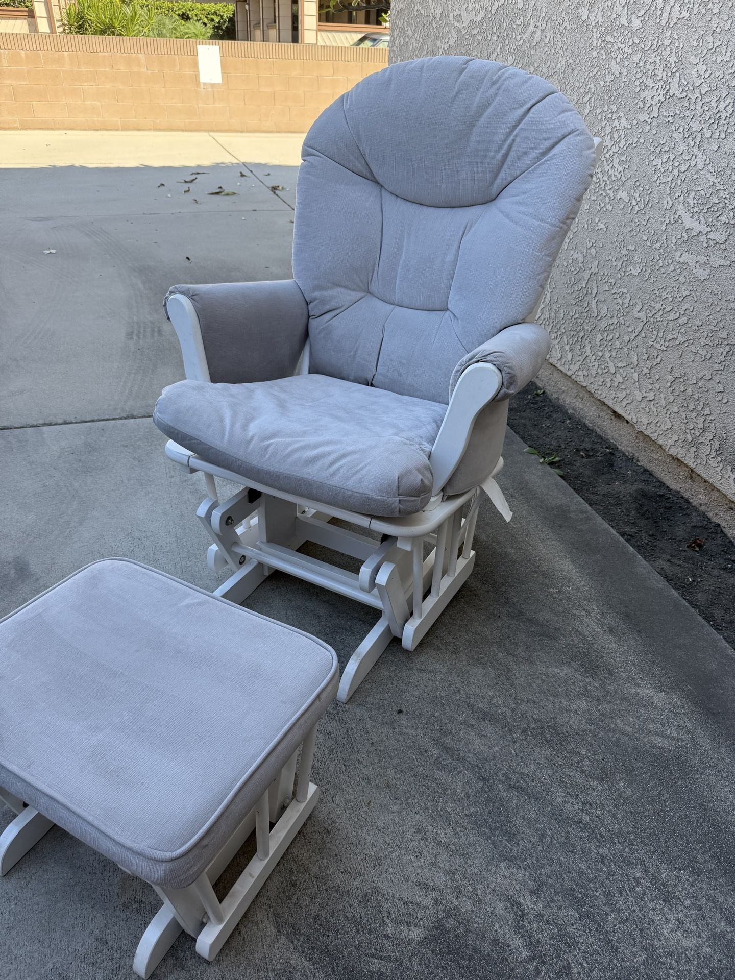 Rocking chair