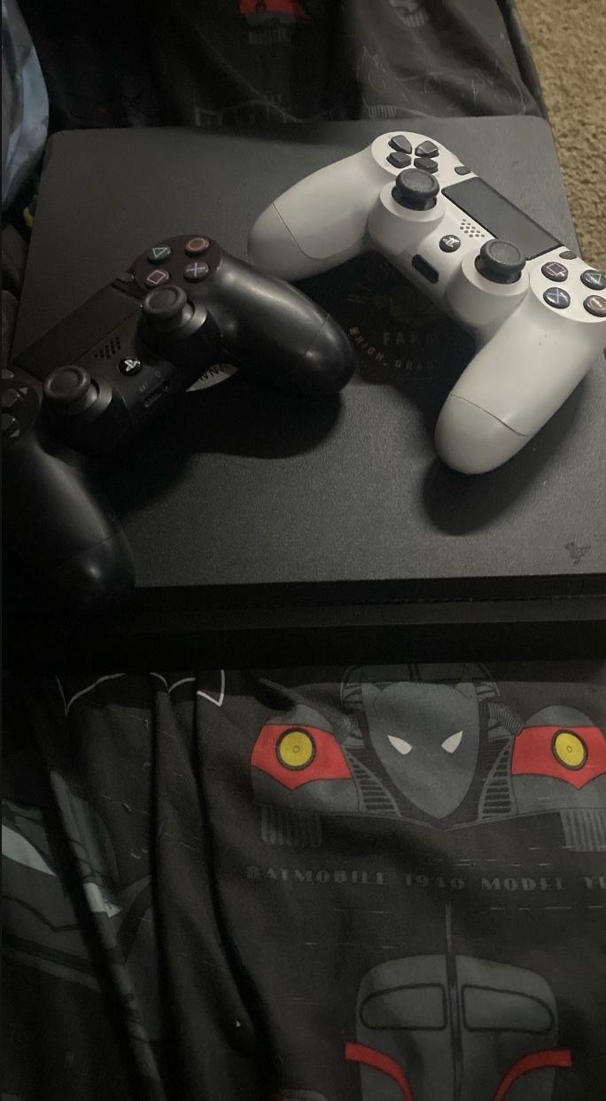 PS4