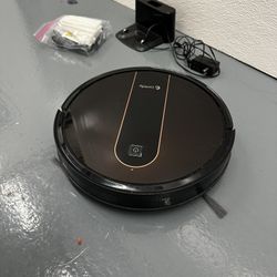 Vacuum Robot And Hand Vacuum