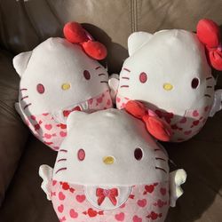 Hello Kitty Valentines Squishmallows