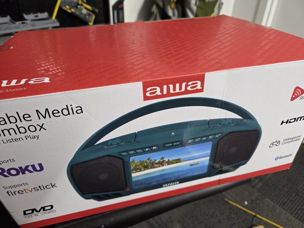 aiwa media boombox W/ Screen never miss a game
