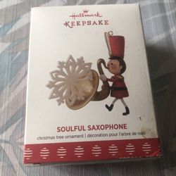 Hallmark 2017 Keepsake Ornament “Souful Saxophone”
