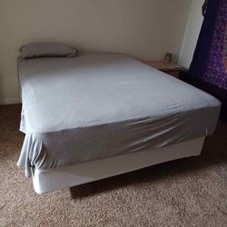 Queen Mattress Box spring And adjustable Bed frame