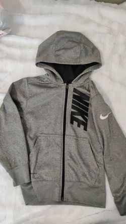 Nike boy sweater