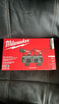 Milkwaukee M12 Brushless 2 Tool Combo Kit