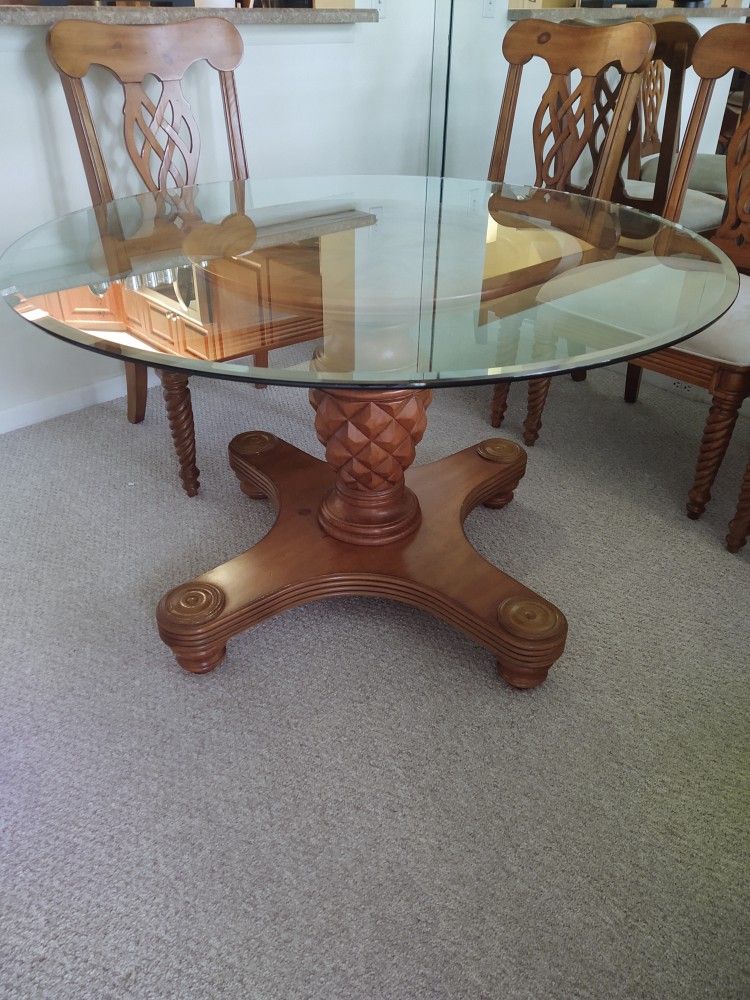 Wood & Glass Dining room Table for Sale in Pembroke Pines, FL OfferUp