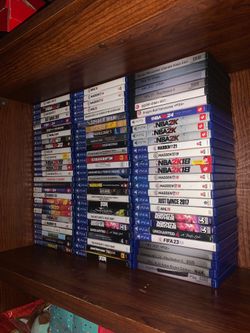 A whole bunch of PlayStation video games ps4 ps5 collection