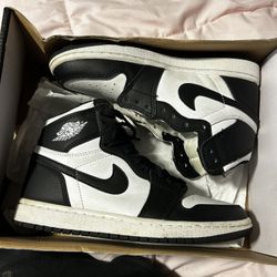 Women’s Jordan 1 Black White