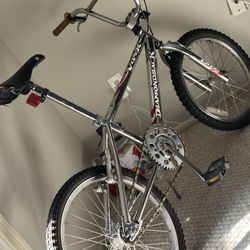 Diamondback viper. From The 90’s Original. Good Condition. Asking $250 Or Best Reasonable Offer . Pick Up Only. 