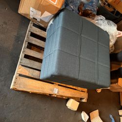 Dark green ottoman with storge dimensions the last two pictures $130