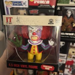 New Pennywise The Clown Figure 
