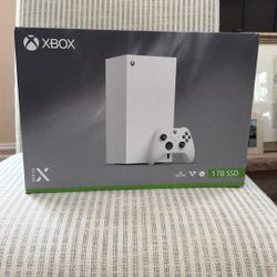 New Sealed Xbox Series X Digital Console 