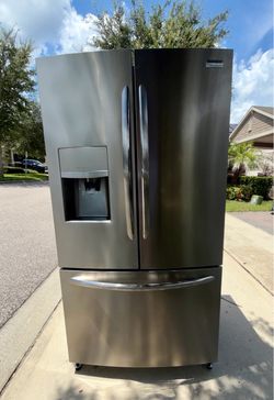 Frigidaire Gallery 4-Piece Stainless Steel Kitchen Appliance Set