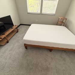 Bedroom Furniture Set with Samsung 43” 