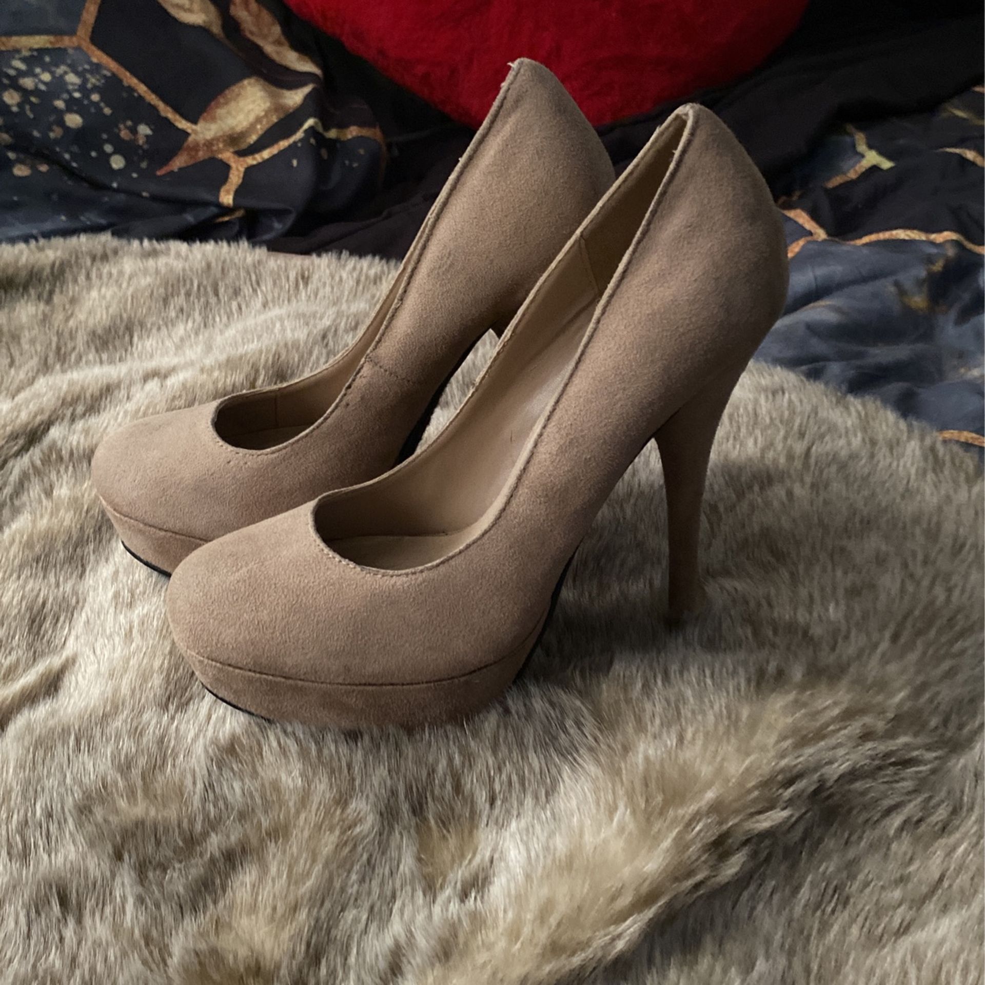 Tan Suede Women’s Heels Size 7 1/2
