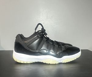 Size 12 - Jordan 11 Retro Low 72-10