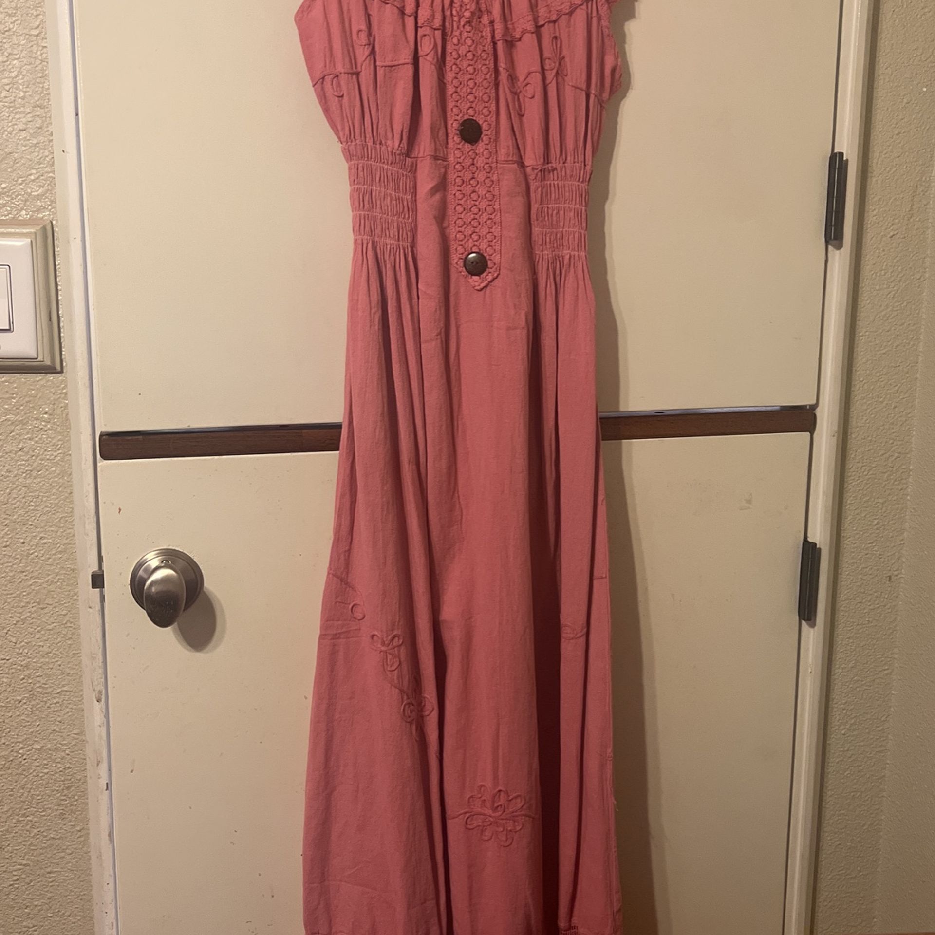 Women’s Dress 
