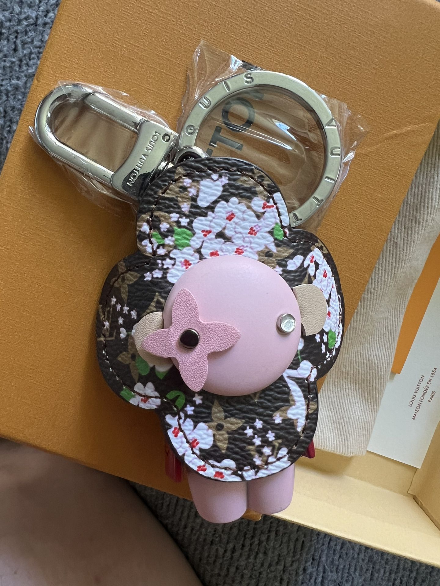 LOUIS VUITTON Cherry Blossom Vivienne Bag Charm for Sale in Irvine, CA -  OfferUp