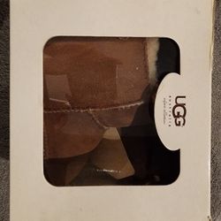 UGGS Baby Size L