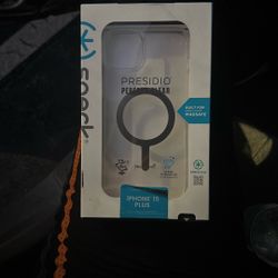 iphone 15 plus speck clear case 